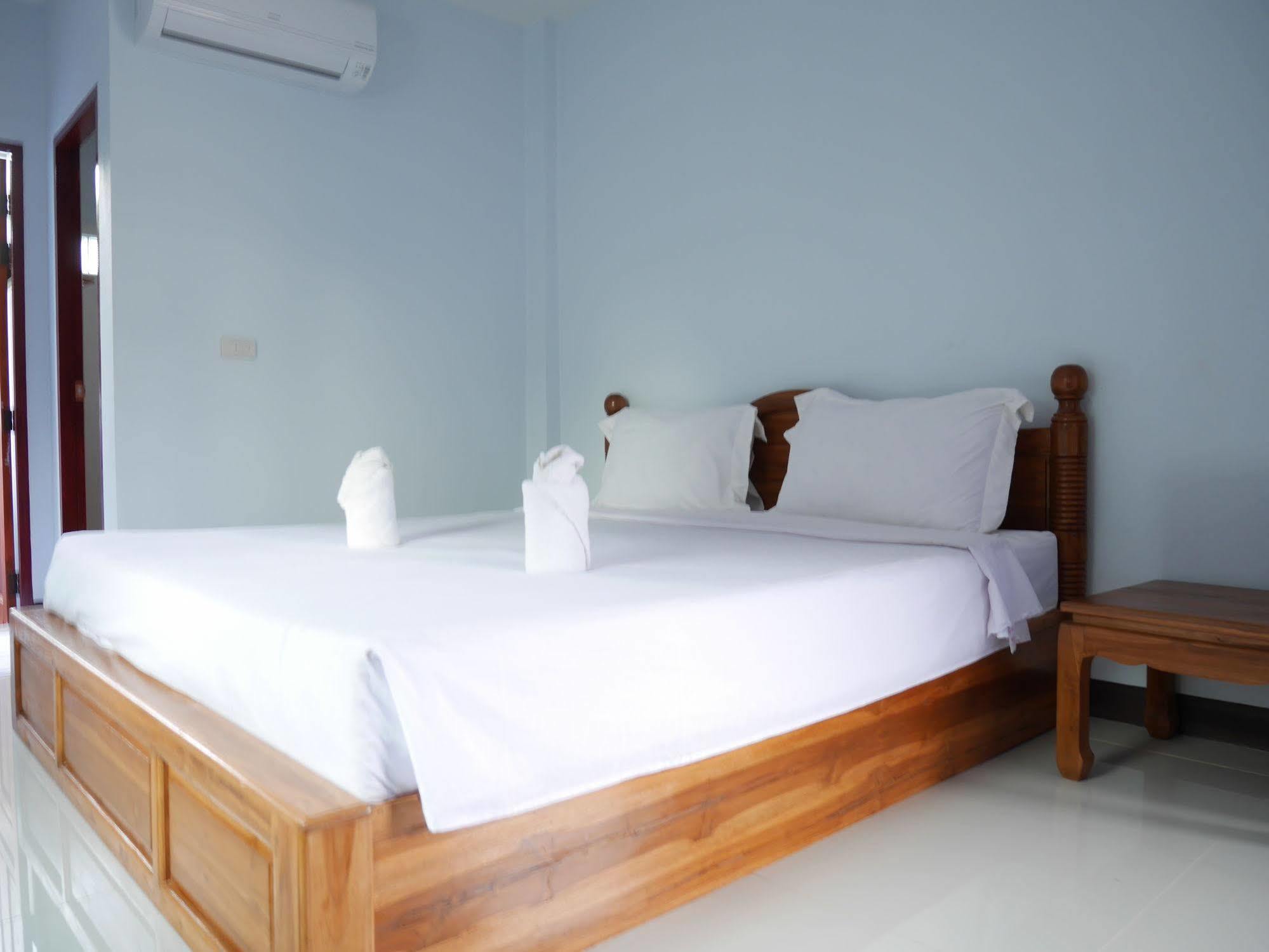 Tararin Hotel Chiang Saen Bagian luar foto