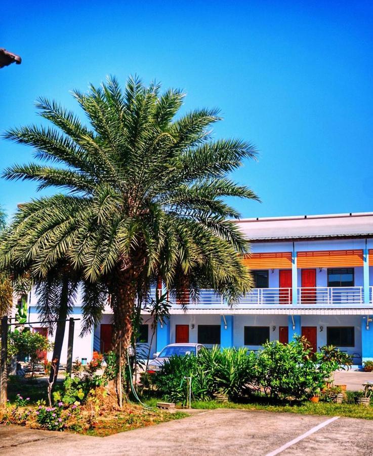 Tararin Hotel Chiang Saen Bagian luar foto