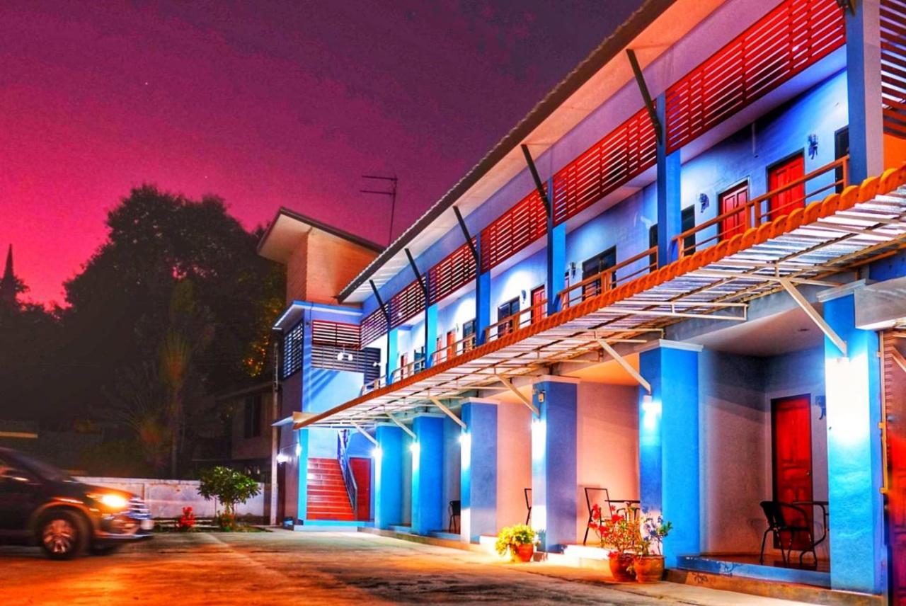 Tararin Hotel Chiang Saen Bagian luar foto